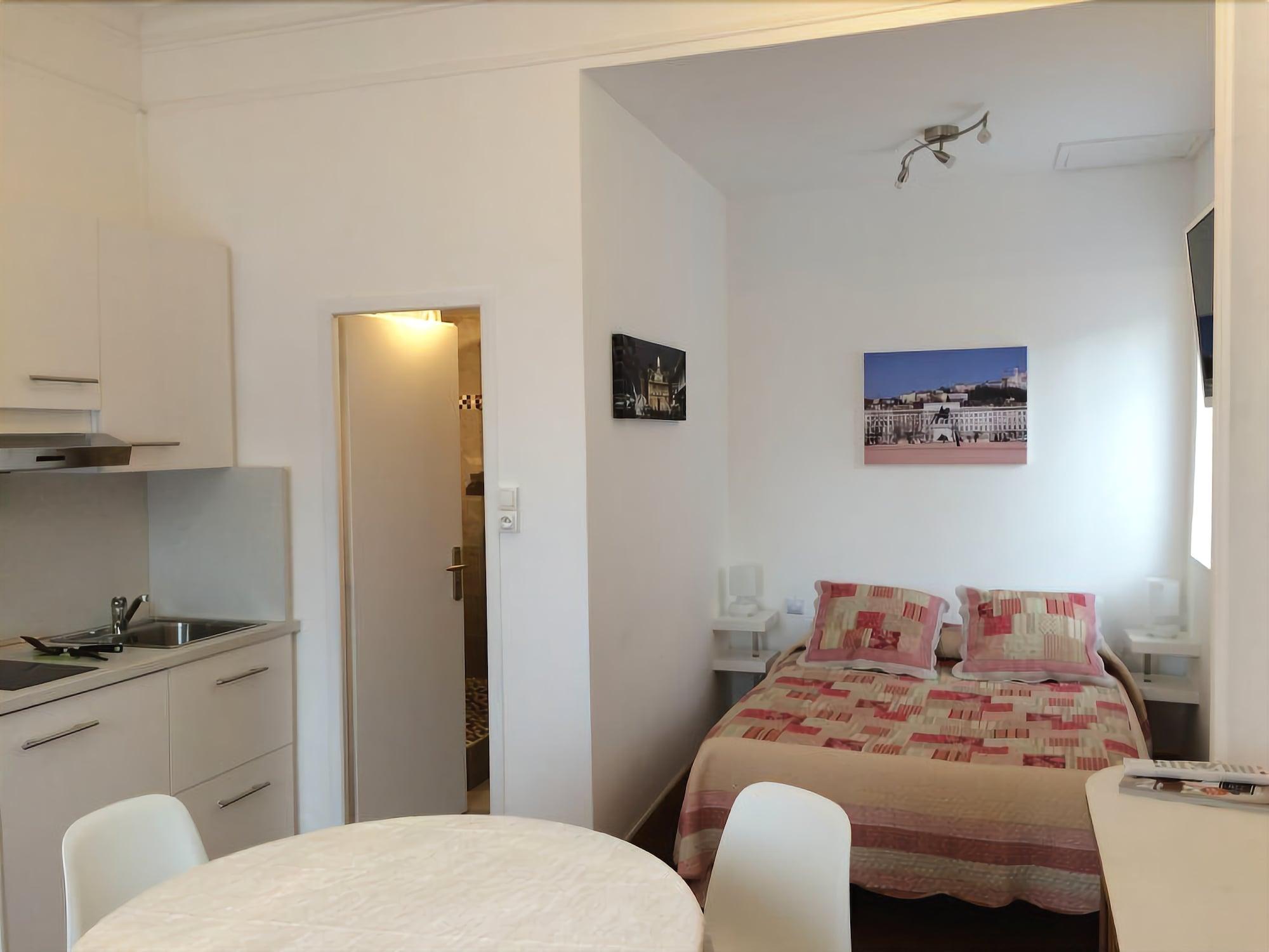 B&B "Clos Feuillat" Lyon Luaran gambar