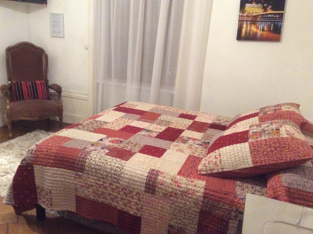 B&B "Clos Feuillat" Lyon Bilik gambar